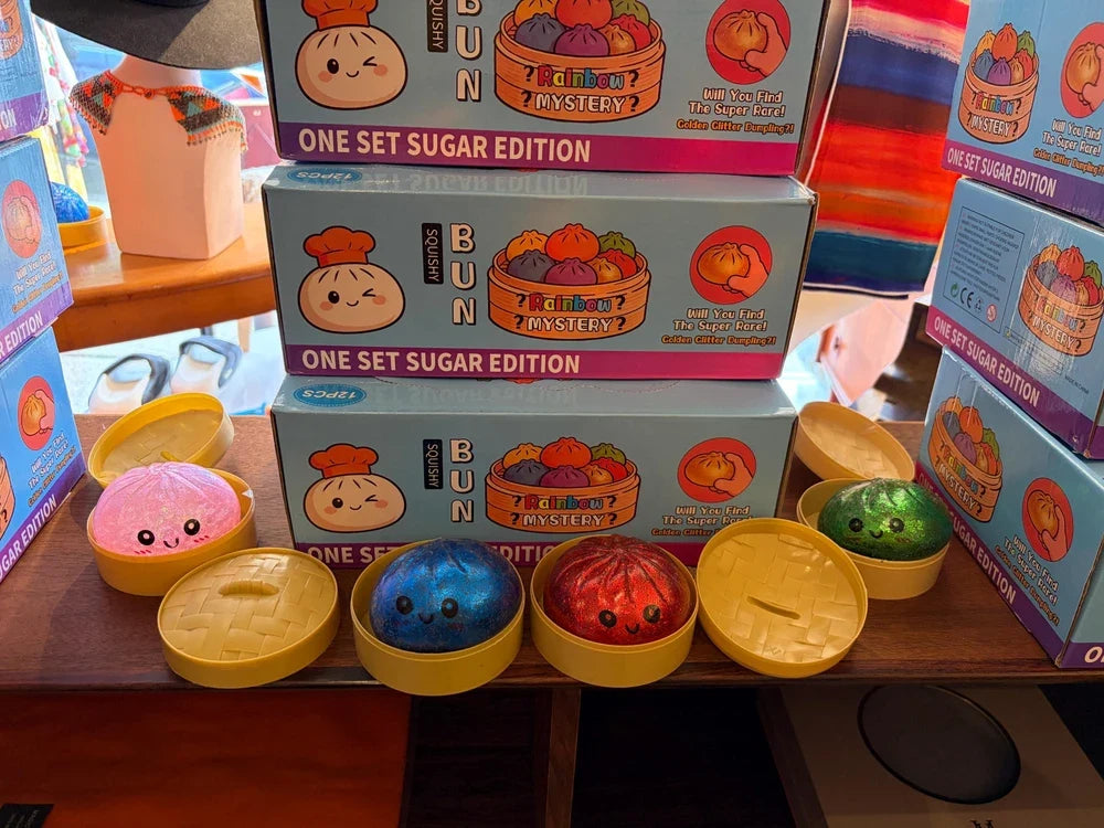Glitter Squishy Bun Toy (One Squishy)