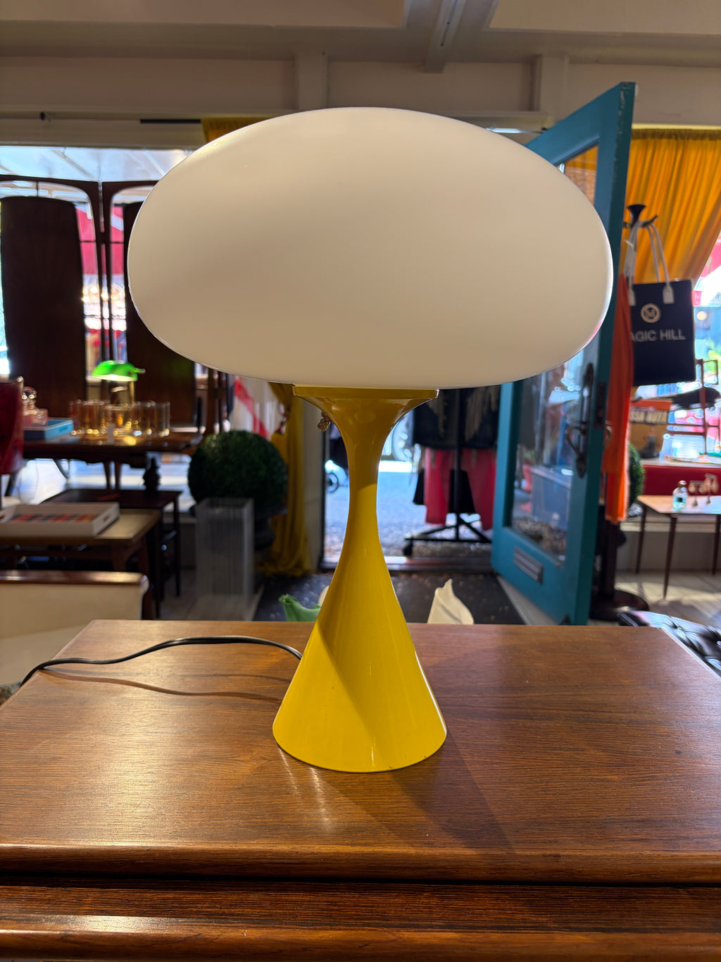 Laurel Style Mid-Century Modern Yellow Tulip Table Lamp with White Mushroom Shade