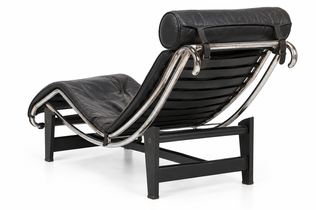 Vintage 1970s LC4 Style Black Leather & Chrome Chaise Lounge – Mid-Century Modern